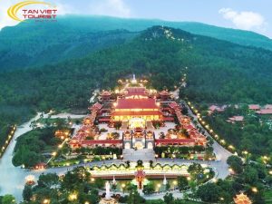 Đừng bỏ lỡ tour du lịch tâm linh Quảng Ninh 1 ngày được săn đón nhất hiện nay
