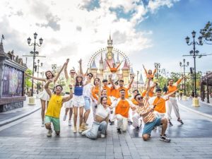 Nên đi du lịch theo tour hay tự túc? Tìm hiểu ngay